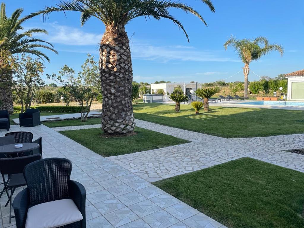 Bed & Breakfast Villa Michela Алецио Экстерьер фото