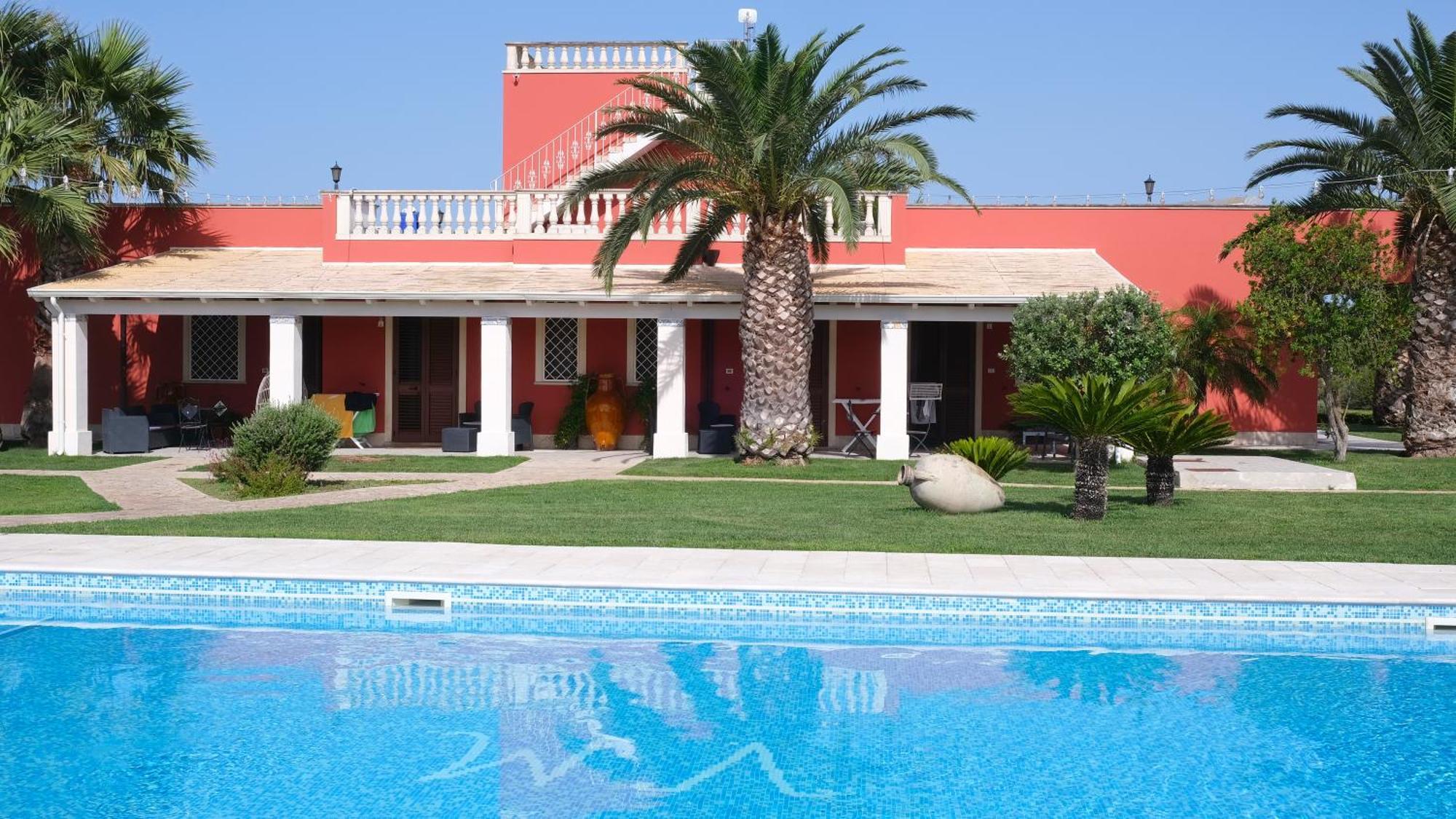 Bed & Breakfast Villa Michela Алецио Экстерьер фото